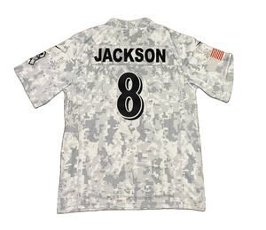 Baltimore Ravens | Men’s Medium #8 Lamar Jackson “Salute to Service” Jersey